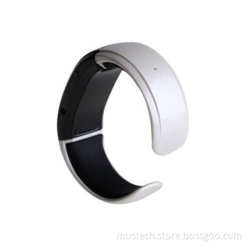 2014 new Bluetooth 3.0 high quality LED bracelet support iOS and AndroidNew